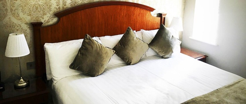 Imagen de la habitación del Hotel TF Royal. Foto 16