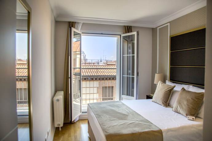 Imagen de la habitación del Hotel TGH Gran Vía Apartments. Foto 11