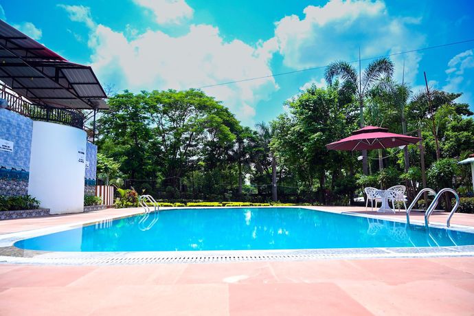 Imagen de la piscina del Hotel TGI Insignia Resort and Villa\'s. Foto 19