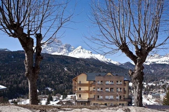 Imagen general del Hotel TH Cadore - Hotel Antelao. Foto 1