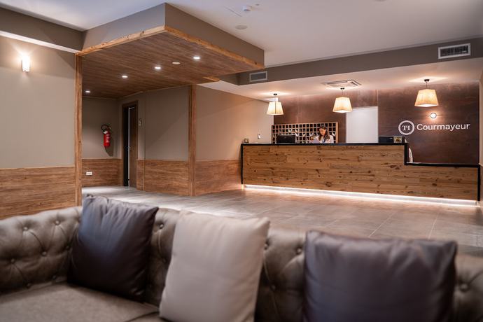 Imagen de los interiores del Hotel TH Courmayeur. Foto 16