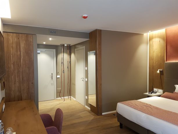 Imagen de la habitación del Hotel TH Courmayeur. Foto 12