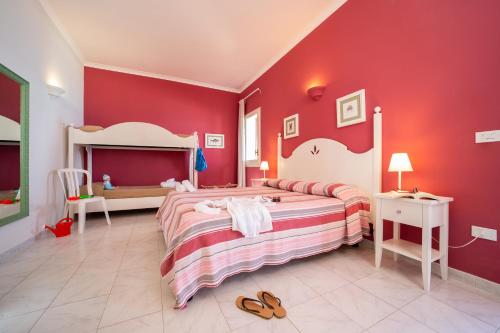 Imagen de la habitación del Hotel TH Gioiosa Mare - Capo Calav&agrave; Village. Foto 19