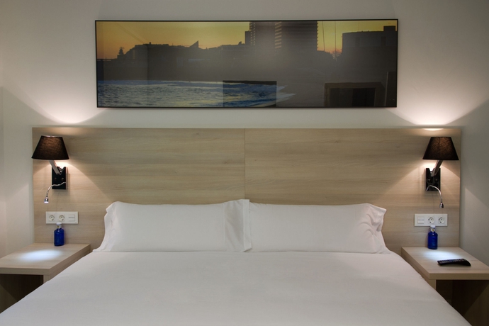 Imagen de la habitación del Hotel THE 8 Boutique B and B. Foto 8