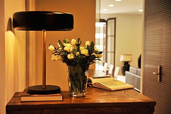 Imagen de los interiores del Hotel THE 8 Boutique B and B. Foto 15