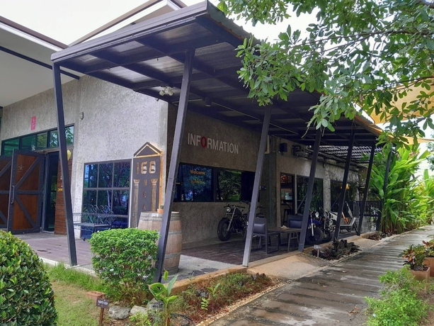 Imagen de los interiores del Hotel THE AIYARARIN RESORT. Foto 16