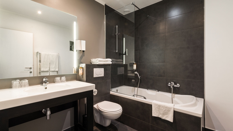 Imagen de la habitación del Hotel THE AUGUSTIN. Foto 8