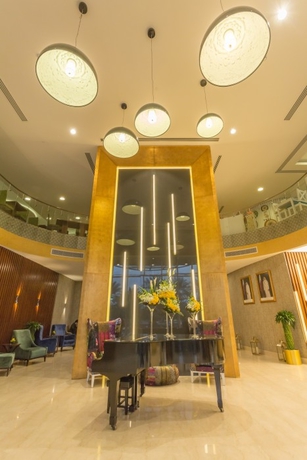 Imagen general del Hotel THE AVENUE, A MURWAB. Foto 10