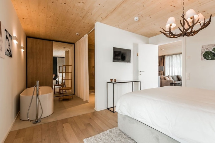 Imagen de la habitación del Hotel THE BASE, Andermatt. Foto 2