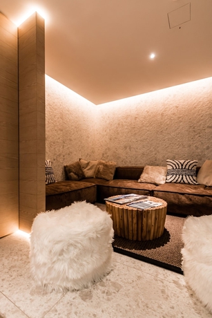 Imagen de los interiores del Hotel THE BASE, Andermatt. Foto 15