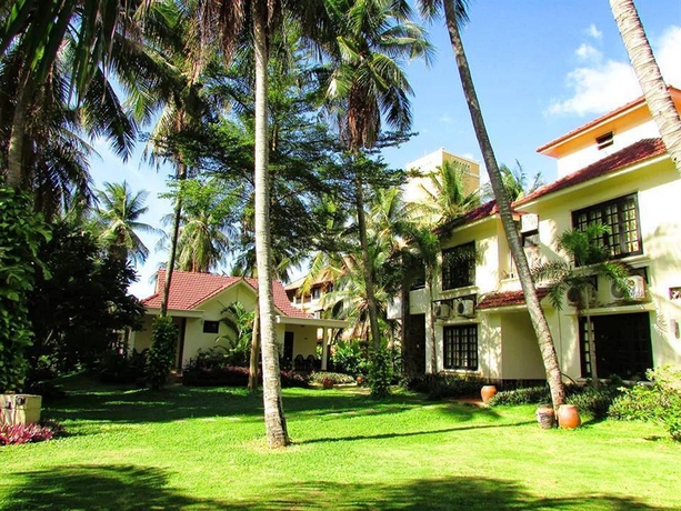Imagen de los exteriores del Hotel THE BEACH RESORT. Foto 11