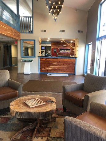 Imagen de los interiores del Hotel THE BRANSINN Entertainment District. Foto 18
