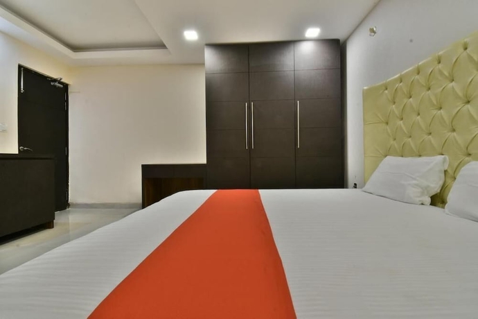 Imagen de la habitación del Hotel THE CLOVERS INN. Foto 8
