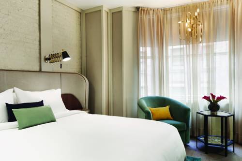 Imagen de la habitación del Hotel THE EVELYN. Foto 3