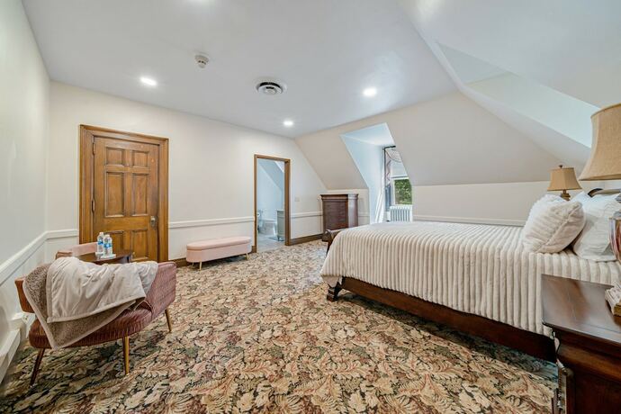 Imagen de la habitación del Hotel THE GRANDEUR ESTATE. Foto 15