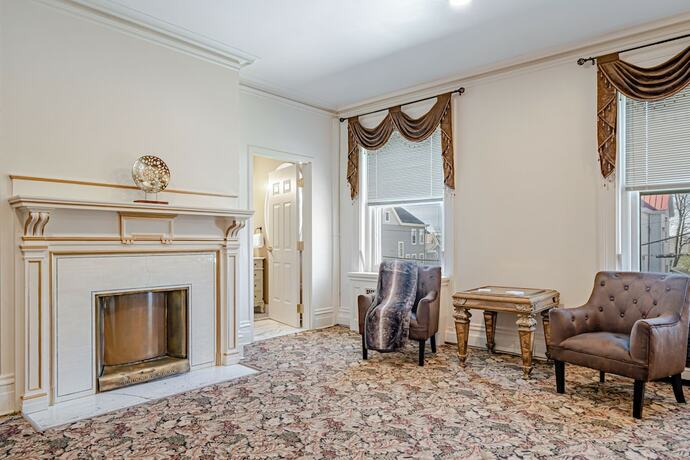 Imagen de la habitación del Hotel THE GRANDEUR ESTATE. Foto 17