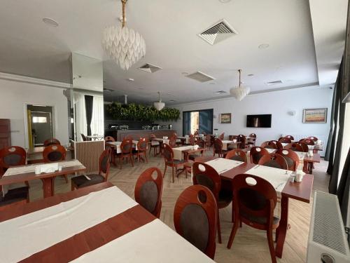 Imagen general del Hotel THE GREEN OASİS THERMAL & SPA HOTEL. Foto 1
