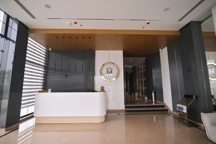 Imagen de los interiores del Hotel THE HOLY AWADH HOTEL. Foto 16