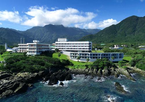 Imagen general del Hotel THE HOTEL YAKUSHIMA ocean & forest. Foto 1