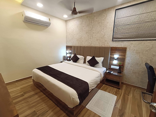 Imagen de la habitación del Hotel THE KASHI RESIDENCY. Foto 2