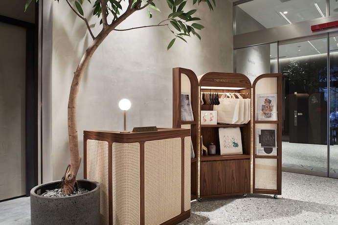 Imagen de los interiores del Hotel THE KNOT Hiroshima. Foto 15