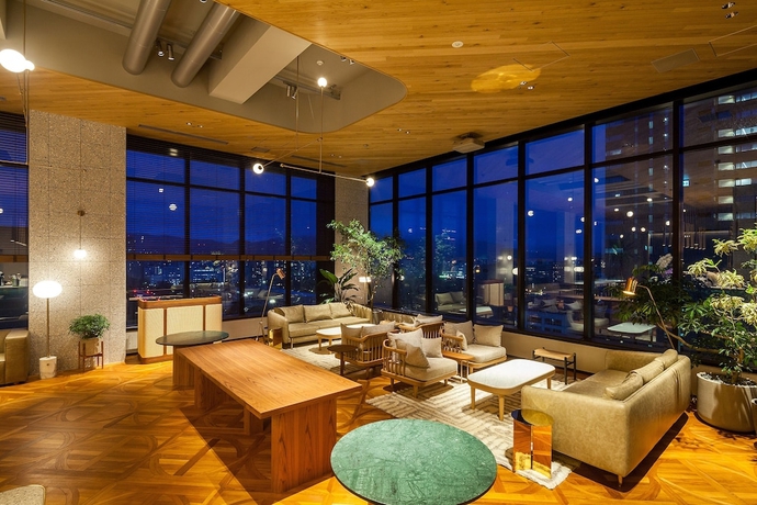 Imagen de los interiores del Hotel THE KNOT Hiroshima. Foto 16