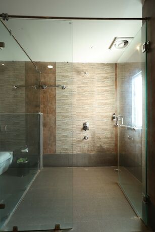 Imagen general del Hotel THE LATITUDE LUXURY. Foto 3