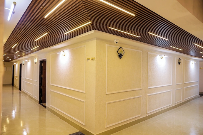 Imagen de los interiores del Hotel THE MAJESTIC GRAND. Foto 13