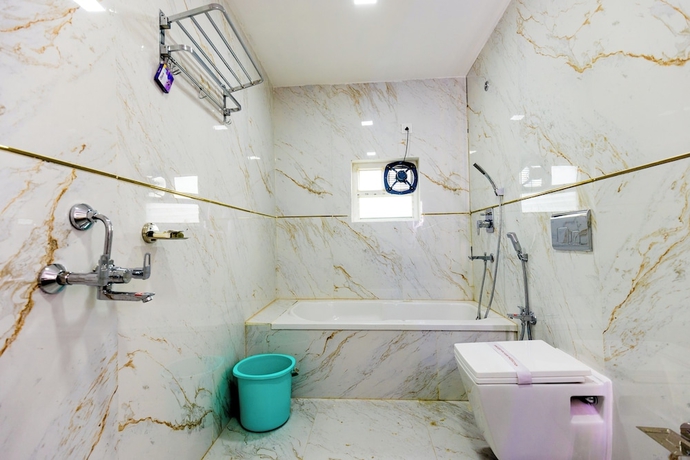 Imagen de la habitación del Hotel THE MIDLAND, Bhubaneshwar. Foto 15