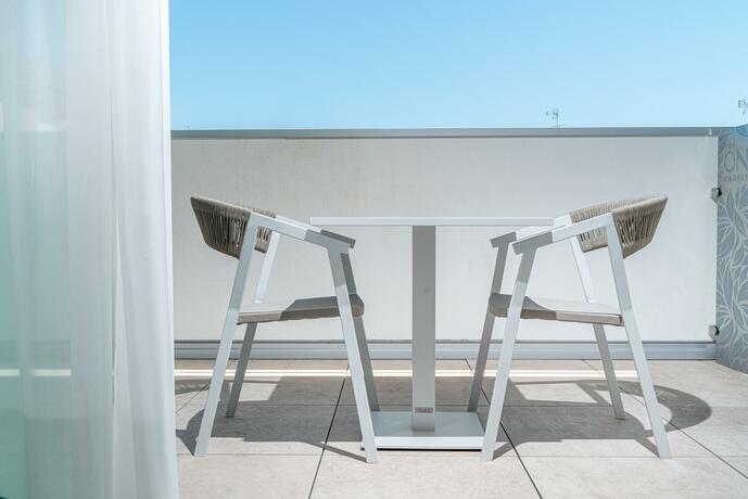 Imagen general del Hotel THE ONE CAORLE - & Apartments ****s. Foto 3