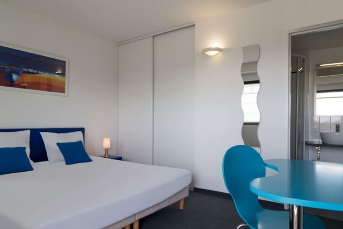 Imagen de la habitación del Hotel THE ORIGINALS CITY ANAIADE. Foto 8