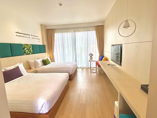 Imagen de la habitación del Hotel THE POEM HOTEL. Foto 5