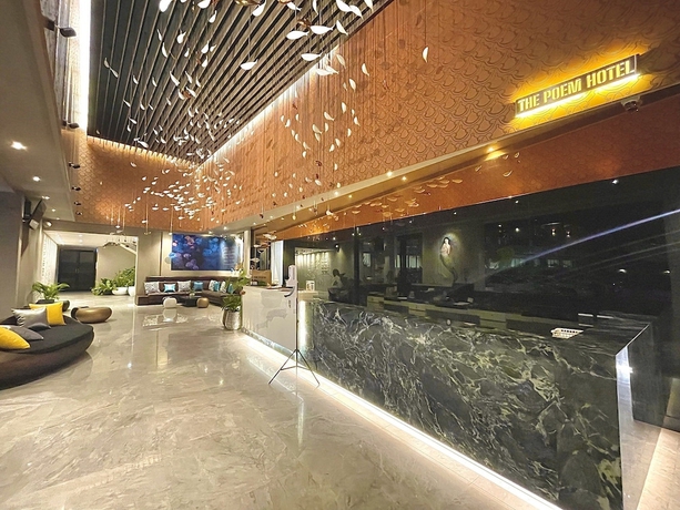 Imagen de los interiores del Hotel THE POEM HOTEL. Foto 16