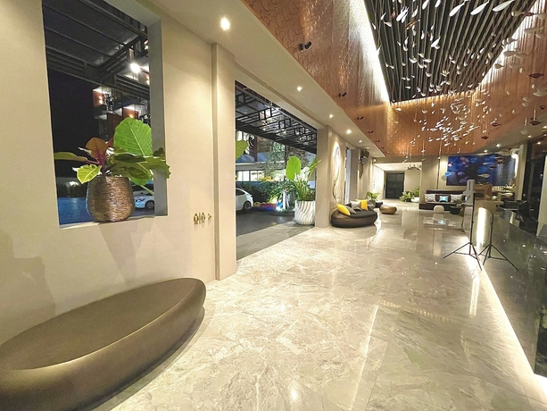 Imagen de los interiores del Hotel THE POEM HOTEL. Foto 18