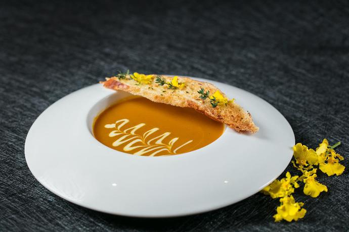 Imagen del bar/restaurante del Hotel THE Q HOTEL HA NOI. Foto 9