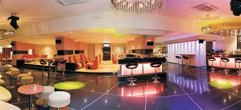 Imagen del bar/restaurante del Hotel THE RESIDENCE, Rodas. Foto 6