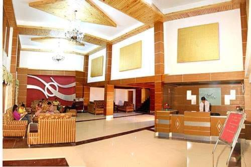 Imagen general del Hotel THE ROYAL GRAND, Manali. Foto 4