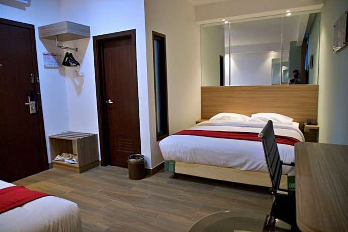 Imagen de la habitación del Hotel THE SATO HOTEL. Foto 7