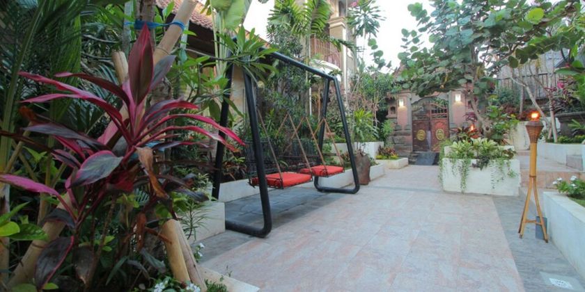 Imagen de la habitación del Hotel THE SESARI JIMBARAN. Foto 4