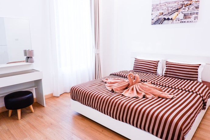 Imagen de la habitación del Hotel THE SQUARE 101. Foto 6