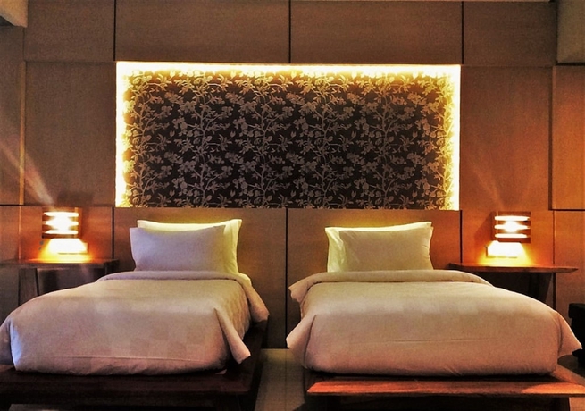 Imagen de la habitación del Hotel THE SYA Regency Palu by SoASIA. Foto 10