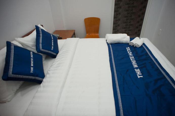 Imagen de la habitación del Hotel THE WHITE GUEST HOUSE. Foto 8