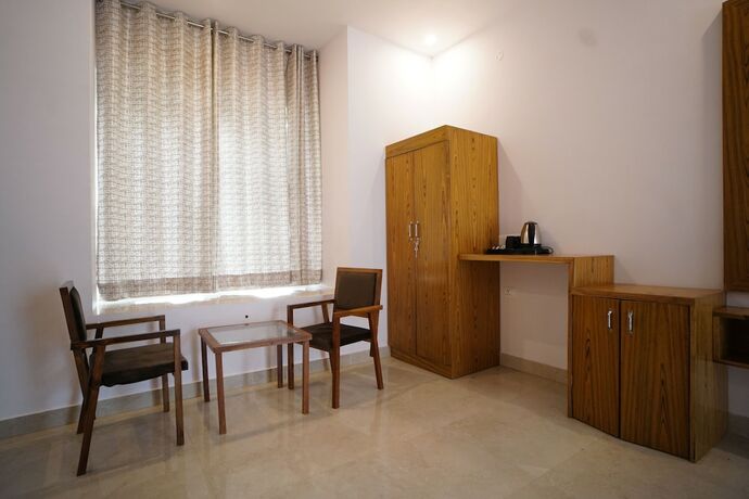 Imagen de la habitación del Hotel THE WHITE OAK CORBETT SPA and RESORT. Foto 12