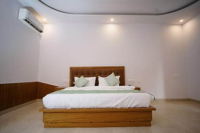 Imagen de la habitación del Hotel THE WHITE OAK CORBETT SPA and RESORT. Foto 16