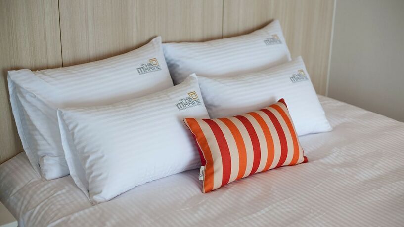 Imagen de la habitación del Hotel THEMARINE poolvillaandspa. Foto 13