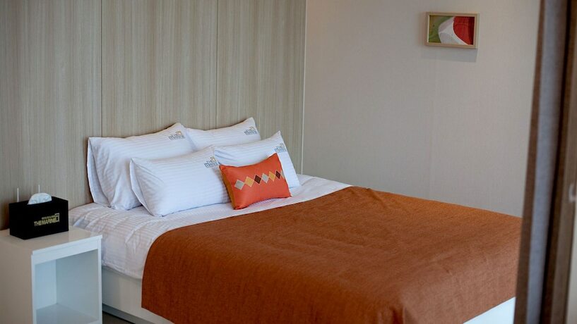 Imagen de la habitación del Hotel THEMARINE poolvillaandspa. Foto 16