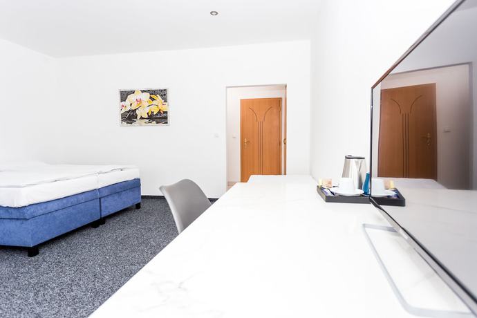 Imagen de la habitación del Hotel TIF hotel and restaurant. Foto 5