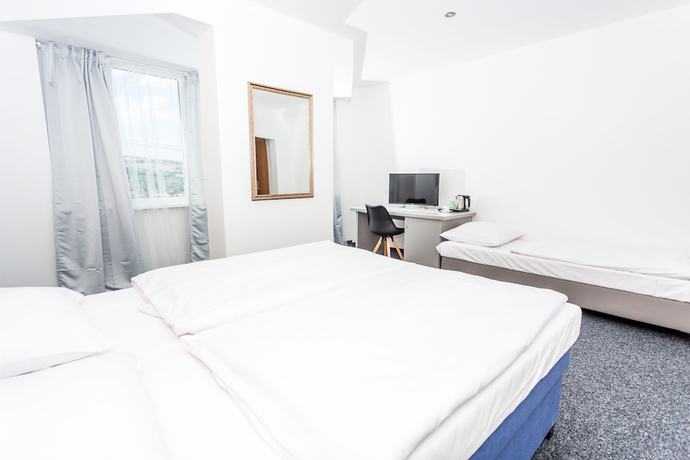 Imagen de la habitación del Hotel TIF hotel and restaurant. Foto 6