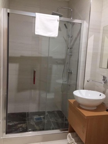 Imagen de la habitación del Hotel TIF hotel and restaurant. Foto 12