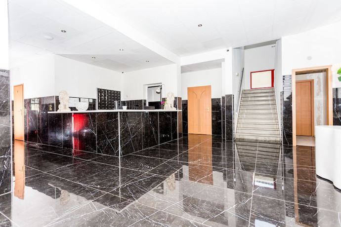 Imagen de los interiores del Hotel TIF hotel and restaurant. Foto 20